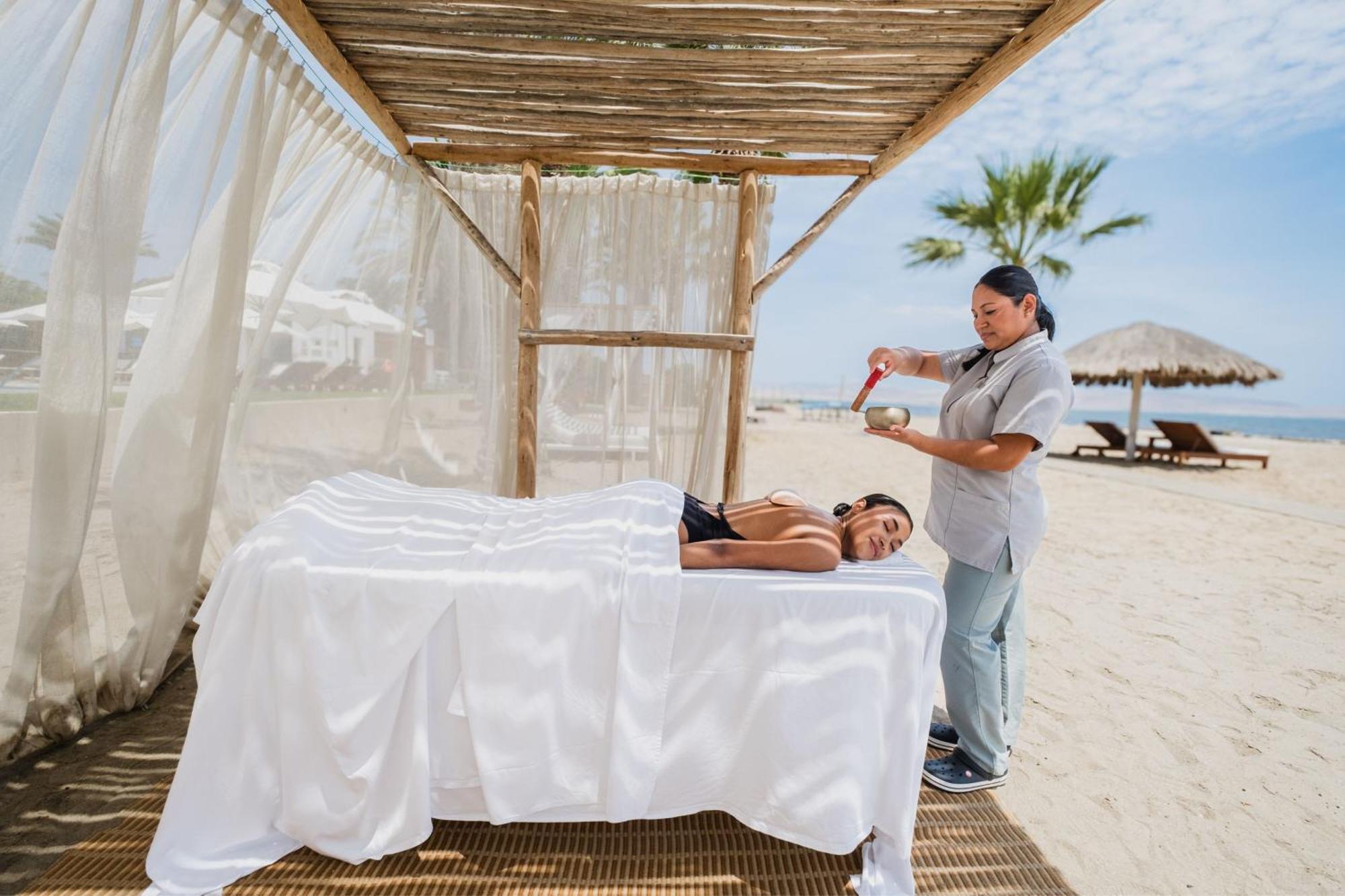 Hotel Paracas, A Luxury Collection Resort, Paracas Exteriér fotografie Spa treatment at a resort