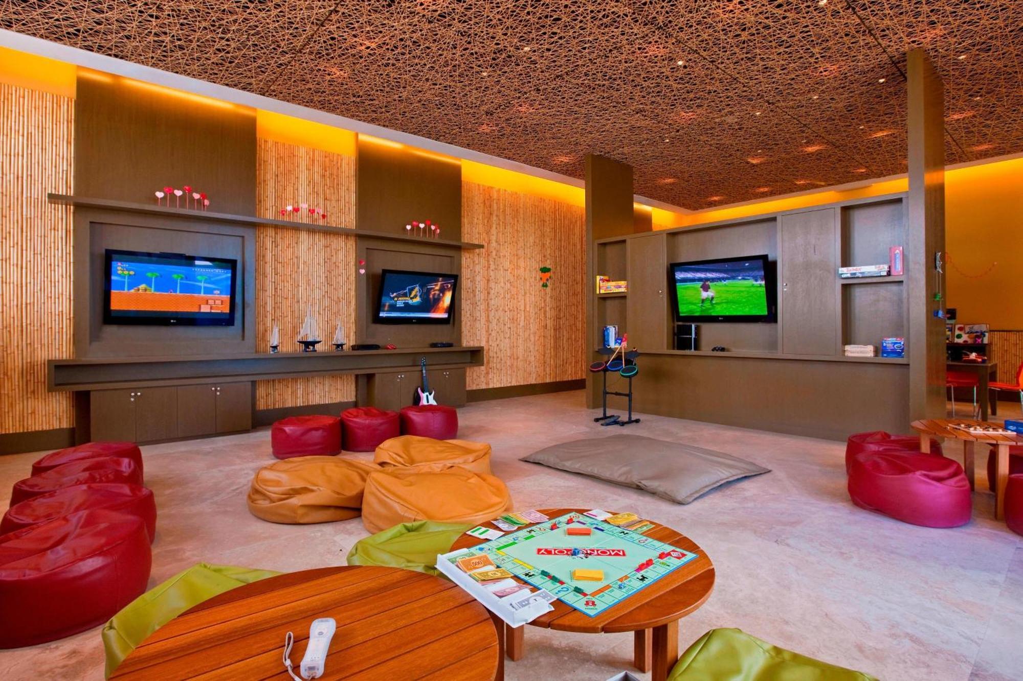 Hotel Paracas, A Luxury Collection Resort, Paracas Exteriér fotografie The game room at the club