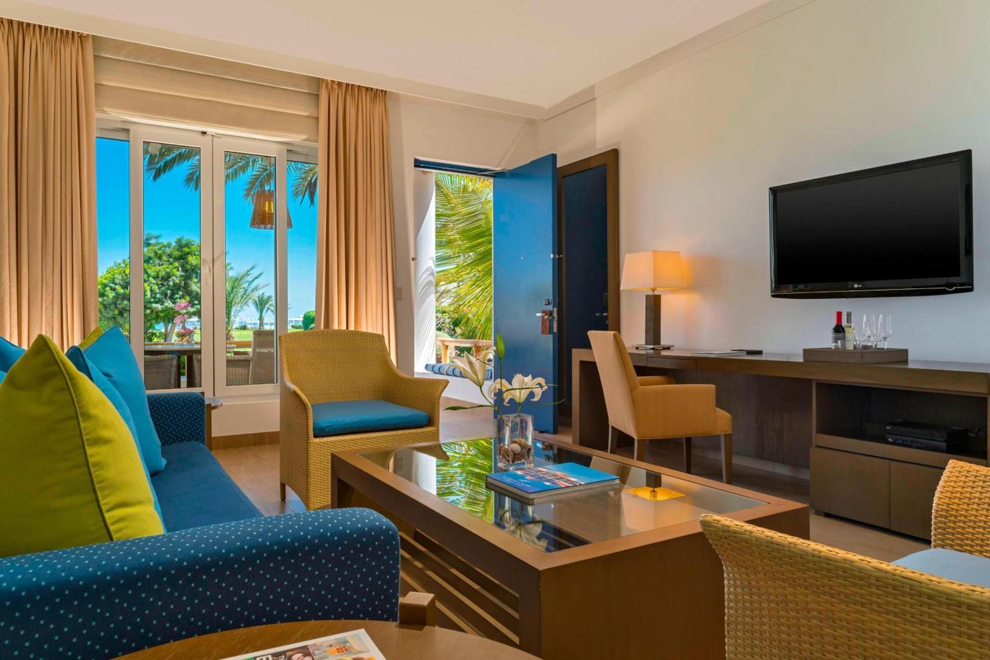 Hotel Paracas, A Luxury Collection Resort, Paracas Exteriér fotografie A living room at the Hilton Maldives Iru Veli